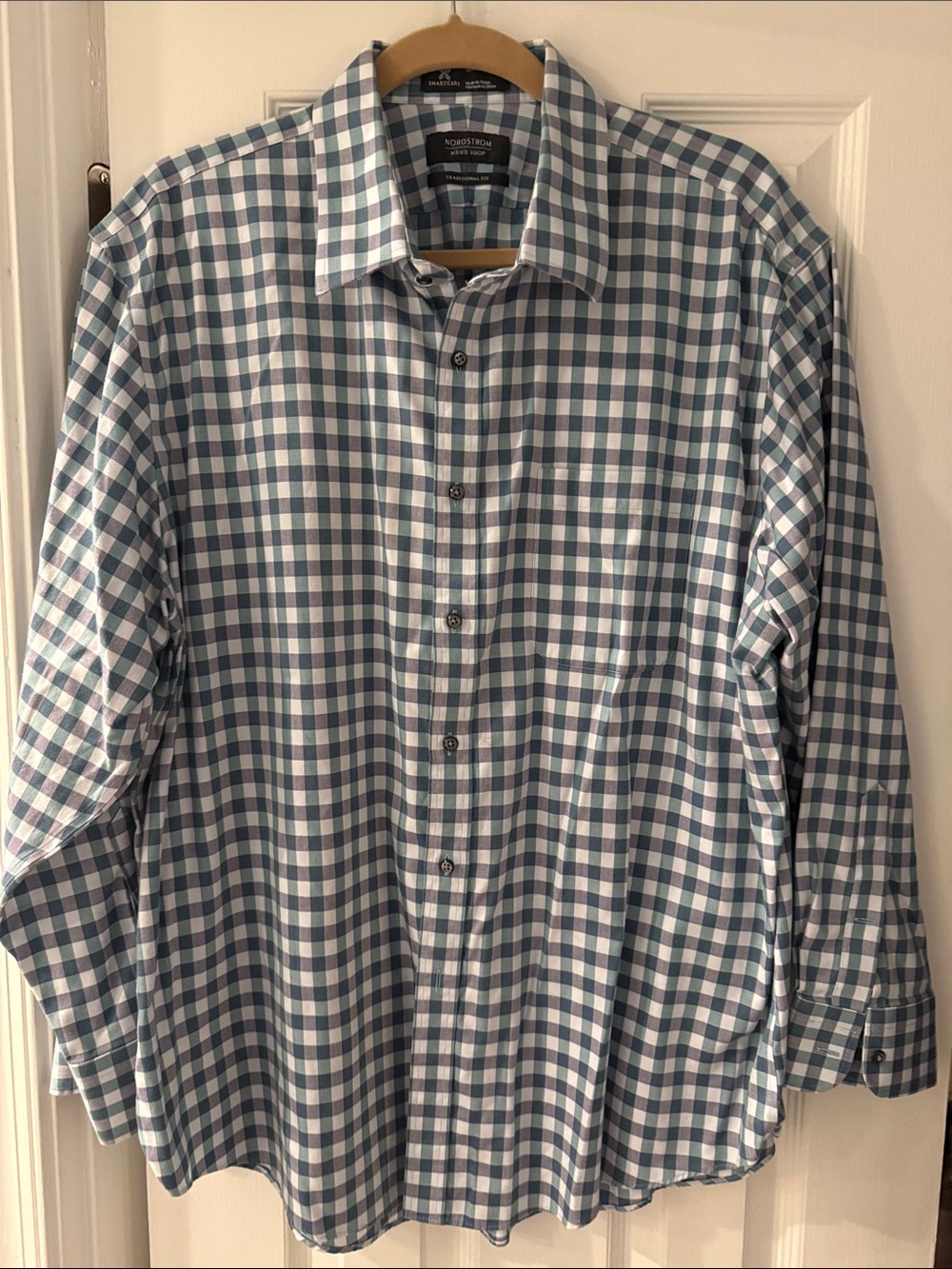 Nordstrom Men's Blue, Green, and White Gingham Button-Down Shirt